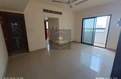 Apartment - 1 Bedroom - 2 Bathrooms for rent in Al Khail Tower 1 - Al Khail Towers - Ajman Downtown - Ajman
