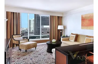 Apartment - 1 Bedroom - 2 Bathrooms for rent in Ritz Carlton - DIFC - Dubai