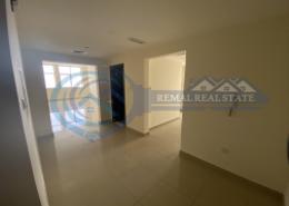 Apartment - 2 bedrooms - 3 bathrooms for rent in Sheikh Hamad Bin Abdullah St. - Fujairah