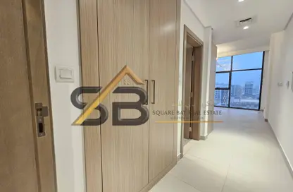 Apartment - Studio - 1 Bathroom for rent in Jumeirah Garden City - Al Satwa - Dubai