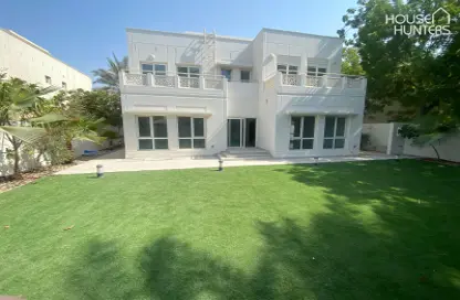 Villa - 5 Bedrooms - 5 Bathrooms for rent in Meadows 9 - Meadows - Dubai