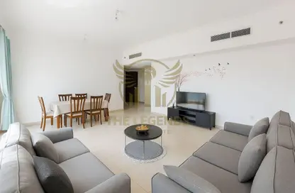 شقة - 2 غرف نوم - 2 حمامات للايجار في V3 - (JLT) مجمع V - أبراج بحيرات الجميرا - دبي