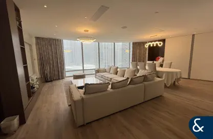 Apartment - 2 Bedrooms - 3 Bathrooms for rent in Armani Residence - Burj Khalifa Area - Downtown Dubai - Dubai