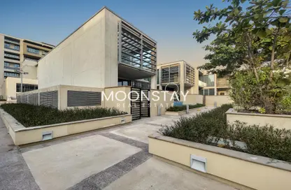 Villa - 5 Bedrooms - 7 Bathrooms for sale in Beach Villas - Al Zeina - Al Raha Beach - Abu Dhabi