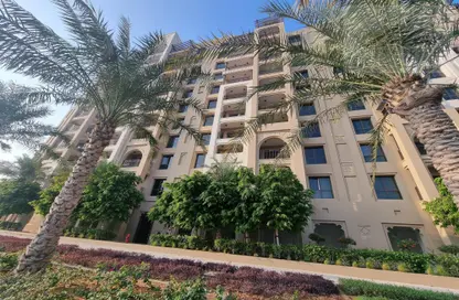محل - استوديو - 2 حمامات للايجار في الميل الذهبي - نخلة جميرا - دبي