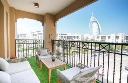 Apartment - 4 Bedrooms - 6 Bathrooms for sale in Lamtara 3 - Madinat Jumeirah Living - Umm Suqeim - Dubai
