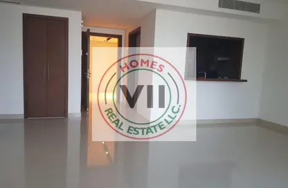 Apartment - 2 Bedrooms - 3 Bathrooms for sale in Boulevard Point - Downtown Dubai - Dubai