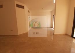 صورةغرفة فارغة لـ: فيلا - 4 غرف نوم - 4 حمامات للكراء في الوحدة - أبوظبي, صورة 1