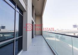 Balcony image for: Townhouse - 3 bedrooms - 5 bathrooms for rent in Canal Residence - Al Reem Island - Abu Dhabi, Image 1