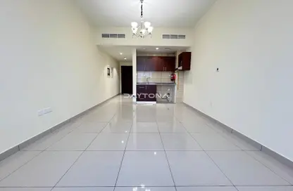 Apartment - Studio - 1 Bathroom for rent in Etlala Residence - Dubai Land Residence Complex - Dubai