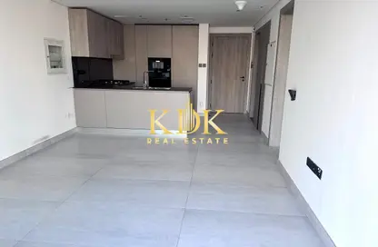 Apartment - 1 Bedroom - 2 Bathrooms for rent in Oxford Boulevard - Jumeirah Village Circle - Dubai