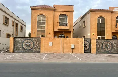 فيلا - 5 غرف نوم - 7 حمامات للايجار في 2 المويهات - المويهات - عجمان