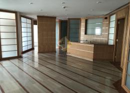 Office Space - 2 bathrooms for rent in Al Muraqqabat - Deira - Dubai