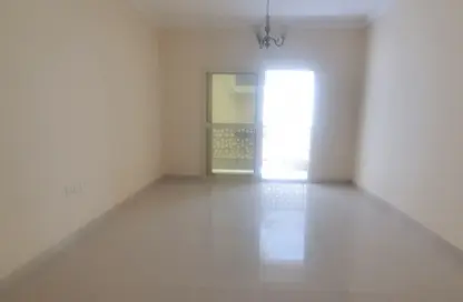 Apartment - 1 Bedroom - 2 Bathrooms for rent in Muwaileh Commercial - Sharjah