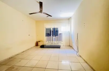Apartment - 1 Bedroom - 1 Bathroom for rent in AlFalah - Muwaileh Commercial - Sharjah