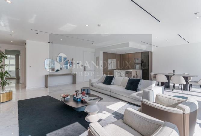High-End 2BR | Limestone House DIFC | Classic Arch