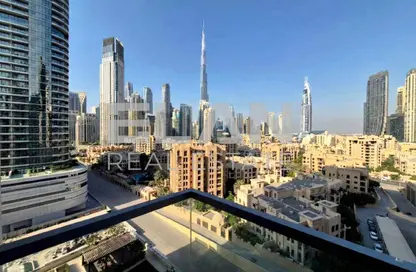 شقة - 2 غرف نوم - 4 حمامات للايجار في بلفيو برج 1 - أبراج بلفيو - دبي وسط المدينة - دبي