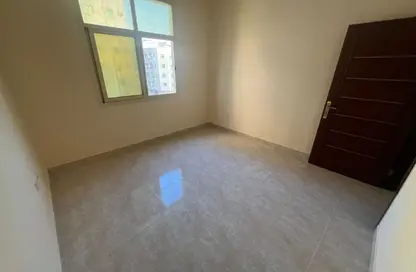 شقة - غرفة نوم - 1 حمام للايجار في مساكن كورنيش عجمان - طريق كورنيش عجمان - عجمان