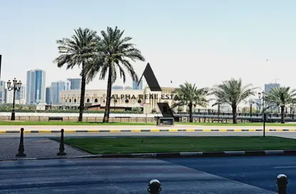 صالة عرض - استوديو - 2 حمامات للايجار في برج ريفيرا - المجاز 3 - المجاز - الشارقة