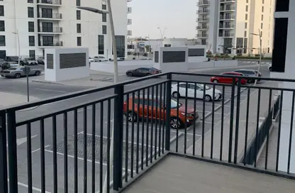 Apartment - 1 Bedroom - 1 Bathroom for sale in Waters Edge - Yas Island - Abu Dhabi