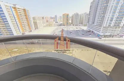 شقة - 2 غرف نوم - 3 حمامات للبيع في برج صحارى 3 - مجمع صحارى - النهدة - الشارقة