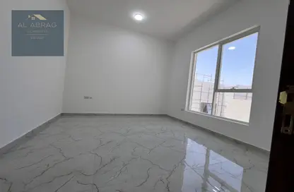 شقة - غرفة نوم - 1 حمام للايجار في مدينة الرياض - أبوظبي