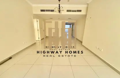 Apartment - 1 Bedroom - 2 Bathrooms for rent in Muwailih Building - Muwaileh - Sharjah