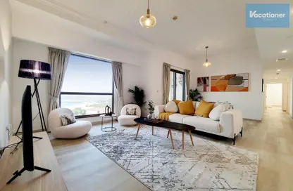 Living Room image for: Apartment - 2 Bedrooms - 2 Bathrooms for rent in Sadaf 6 - Sadaf - Jumeirah Beach Residence - Dubai, Image 1