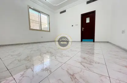 Apartment - Studio - 1 Bathroom for rent in Al Mushrif - Abu Dhabi