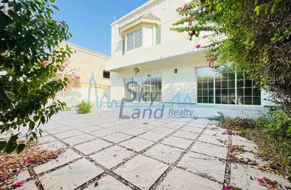 Villa - 4 Bedrooms - 5 Bathrooms for rent in Jumeirah 3 Villas - Jumeirah 3 - Jumeirah - Dubai