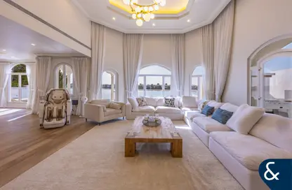 Villa - 4 Bedrooms - 4 Bathrooms for rent in Garden Homes Frond P - Garden Homes - Palm Jumeirah - Dubai