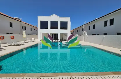 Villa - 5 Bedrooms - 4 Bathrooms for rent in Al Safa 1 Villas - Al Safa 1 - Al Safa - Dubai