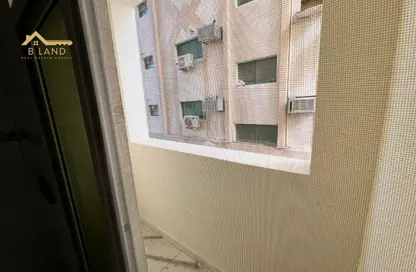 Apartment - 2 Bedrooms - 2 Bathrooms for rent in Abu shagara Building 2 - Budaniq - Al Qasimia - Sharjah