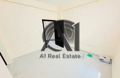 Apartment - 3 Bedrooms - 4 Bathrooms for rent in Shaab Al Askar - Zakher - Al Ain