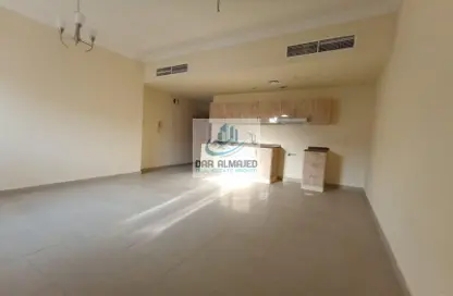 Empty Room image for: Apartment - 1 Bathroom for rent in Street 20 - Al Nahda - Sharjah, Image 1