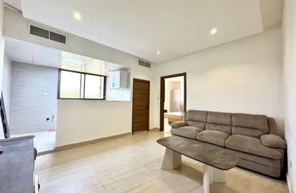 Apartment - 1 Bedroom - 2 Bathrooms for rent in Delma Street - Al Mushrif - Abu Dhabi