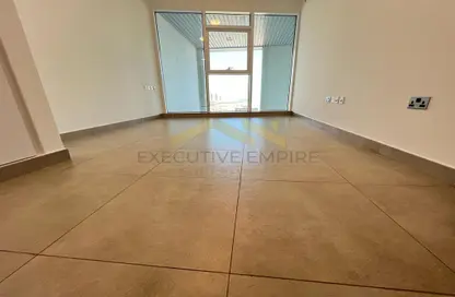 Empty Room image for: Apartment - 1 Bedroom - 2 Bathrooms for rent in Y Tower Reem - Tamouh - Al Reem Island - Abu Dhabi, Image 1