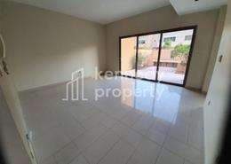 Corner Unit | Single Row | Community Park View