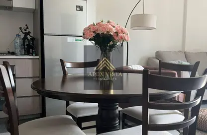 شقة - غرفة نوم - 2 حمامات للايجار في الجادة 1 - الجادة - الشارقة