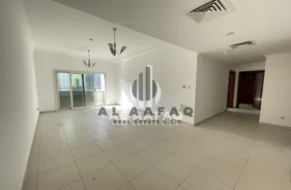 شقة - 2 غرف نوم - 3 حمامات للايجار في شارع التعاون - التعاون - الشارقة