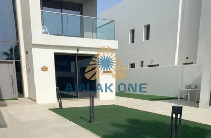 Villa - 4 Bedrooms - 5 Bathrooms for sale in Redwoods - Yas Acres - Yas Island - Abu Dhabi