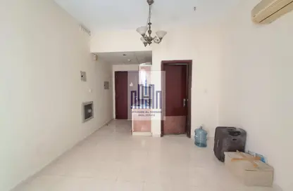 Apartment - Studio - 1 Bathroom for rent in Fire Station Road - Muwaileh - Sharjah
