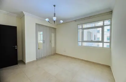 Apartment - 3 Bedrooms - 4 Bathrooms for rent in Plaza Residences 2 - Plaza Residences - Jumeirah Village Circle - Dubai