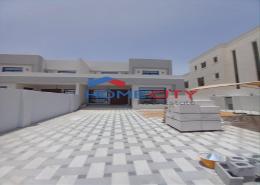 فيلا - 4 غرف نوم - 7 حمامات للكراء في مدينة الرياض - أبوظبي