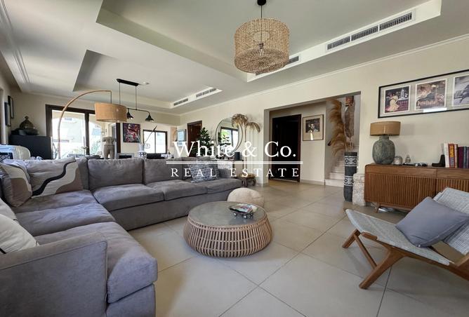 15605386 - Property Image 2