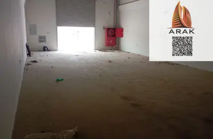 Warehouse - Studio - 1 Bathroom for rent in Ajman Industrial 1 - Ajman Industrial Area - Ajman