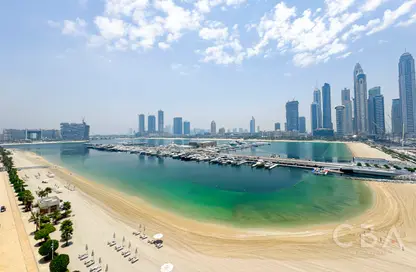 Apartment - 3 Bedrooms - 3 Bathrooms for sale in Sunrise Bay - EMAAR Beachfront - Dubai Harbour - Dubai