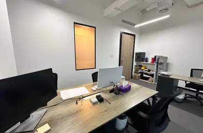 Office Space - Studio - 2 Bathrooms for rent in Latifa Tower - Sheikh Zayed Road - Dubai Office Space - Studio - 2 Bathrooms for rent in Latifa Tower - Sheikh Zayed Road - Dubai