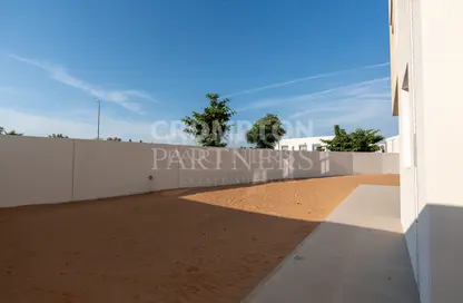 Villa - 4 Bedrooms - 5 Bathrooms for sale in The Magnolias - Yas Acres - Yas Island - Abu Dhabi