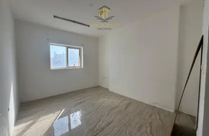 Apartment - 3 Bedrooms - 4 Bathrooms for rent in Al Khan Corniche - Al Khan - Sharjah